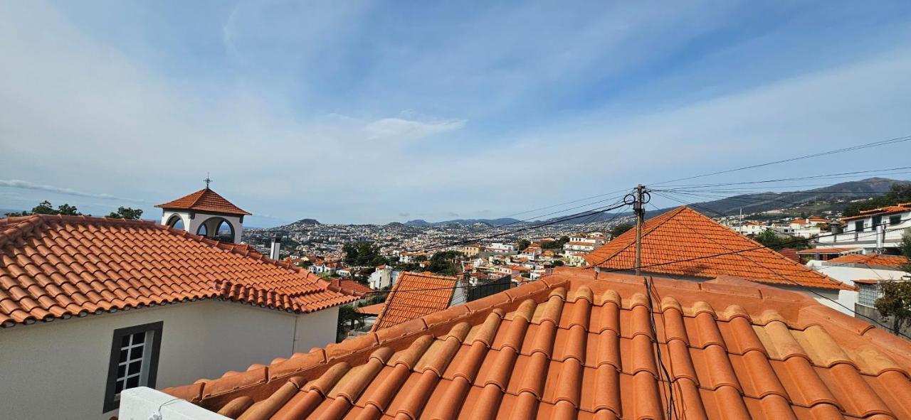 Casa Da Loba Hotel Funchal  Buitenkant foto