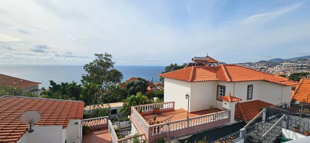 Casa Da Loba Hotel Funchal  Buitenkant foto